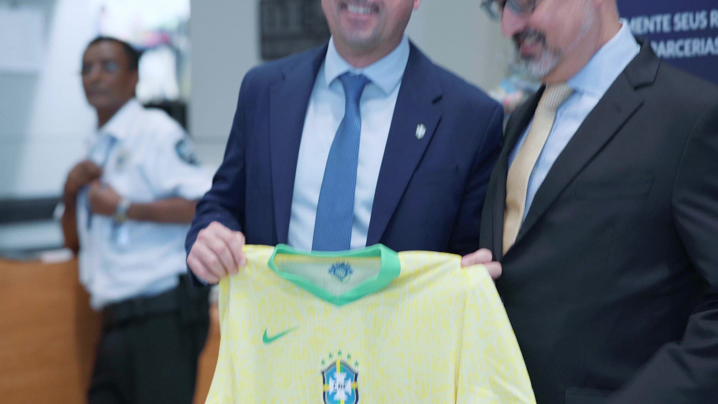 The Consul of Brazil receives a Brazil national team jersey at the Brazilian Independence Day ceremony